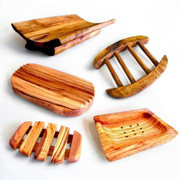 Olive wood soap dish 12 cm – handcrafted, natural design