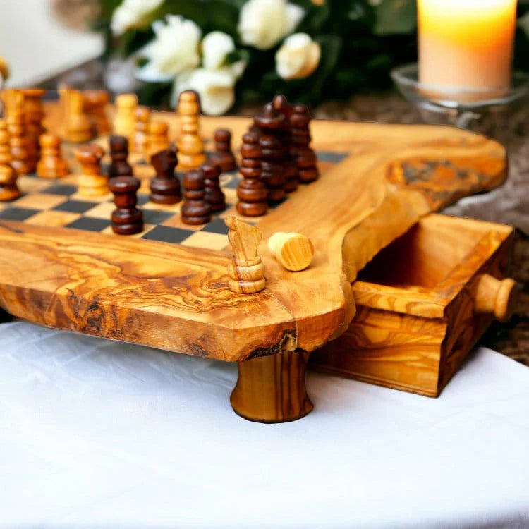 Olive wood unnamed product – handcrafted, natural design