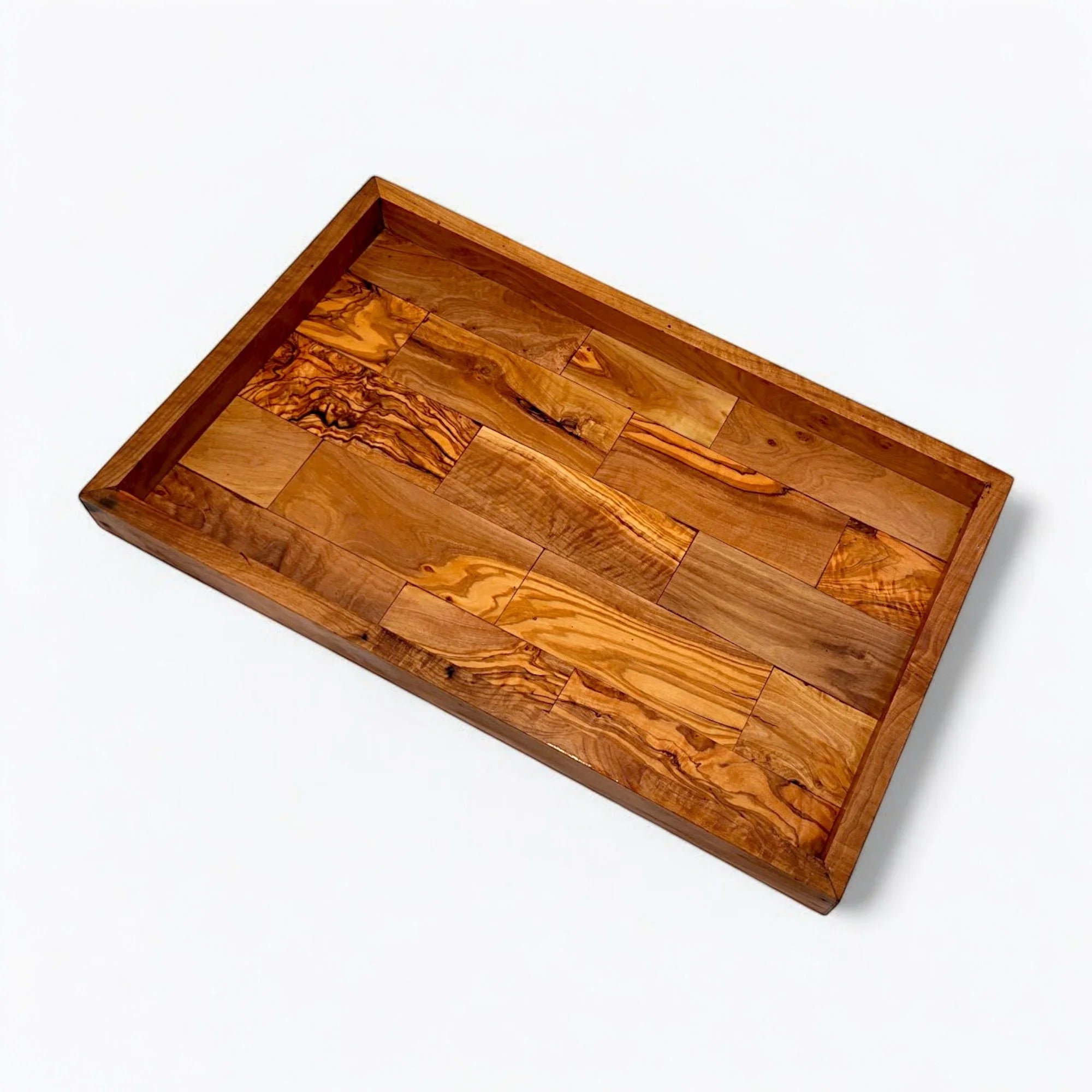 Olive wood unnamed product – handcrafted, natural design