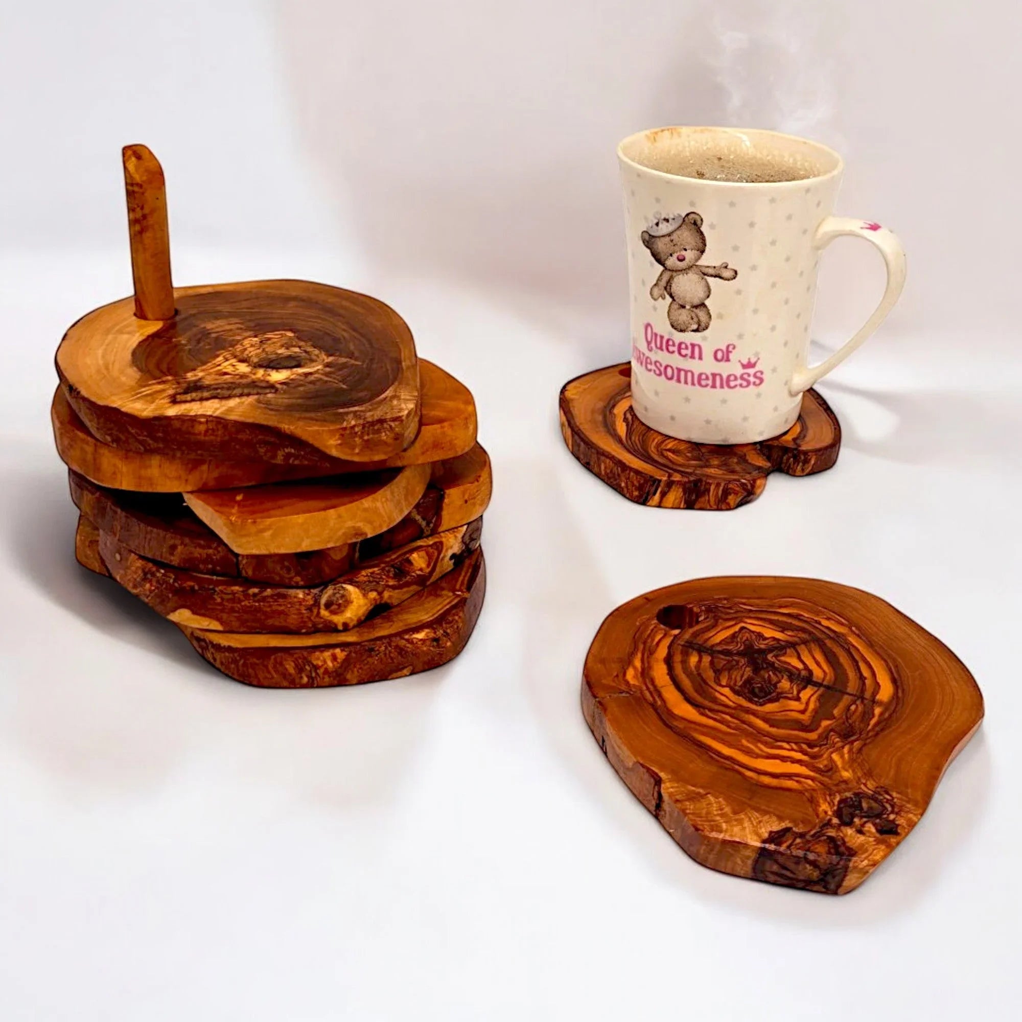 Olive wood unnamed product – handcrafted, natural design