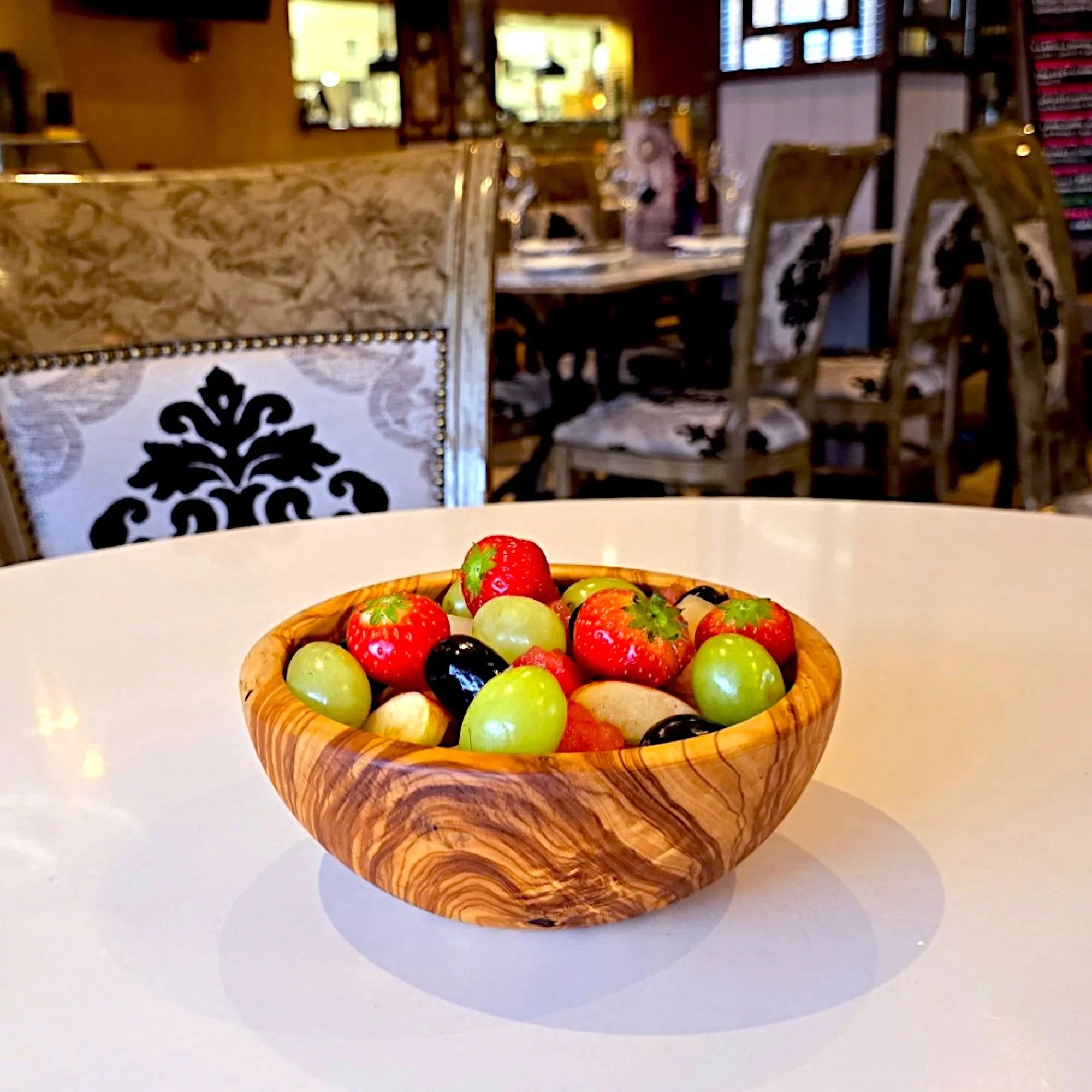 Olive wood unnamed product – handcrafted, natural design