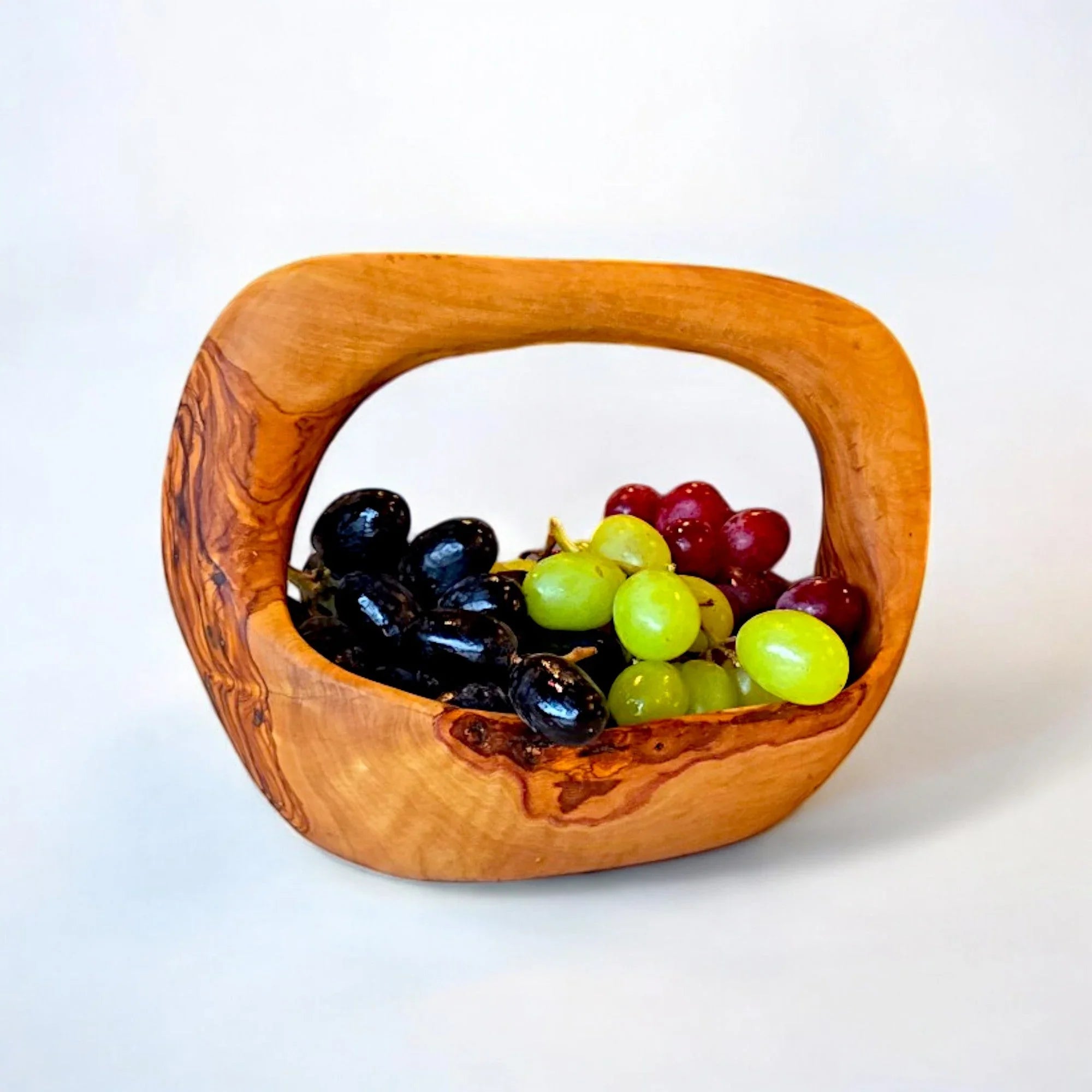 Olive wood unnamed product – handcrafted, natural design