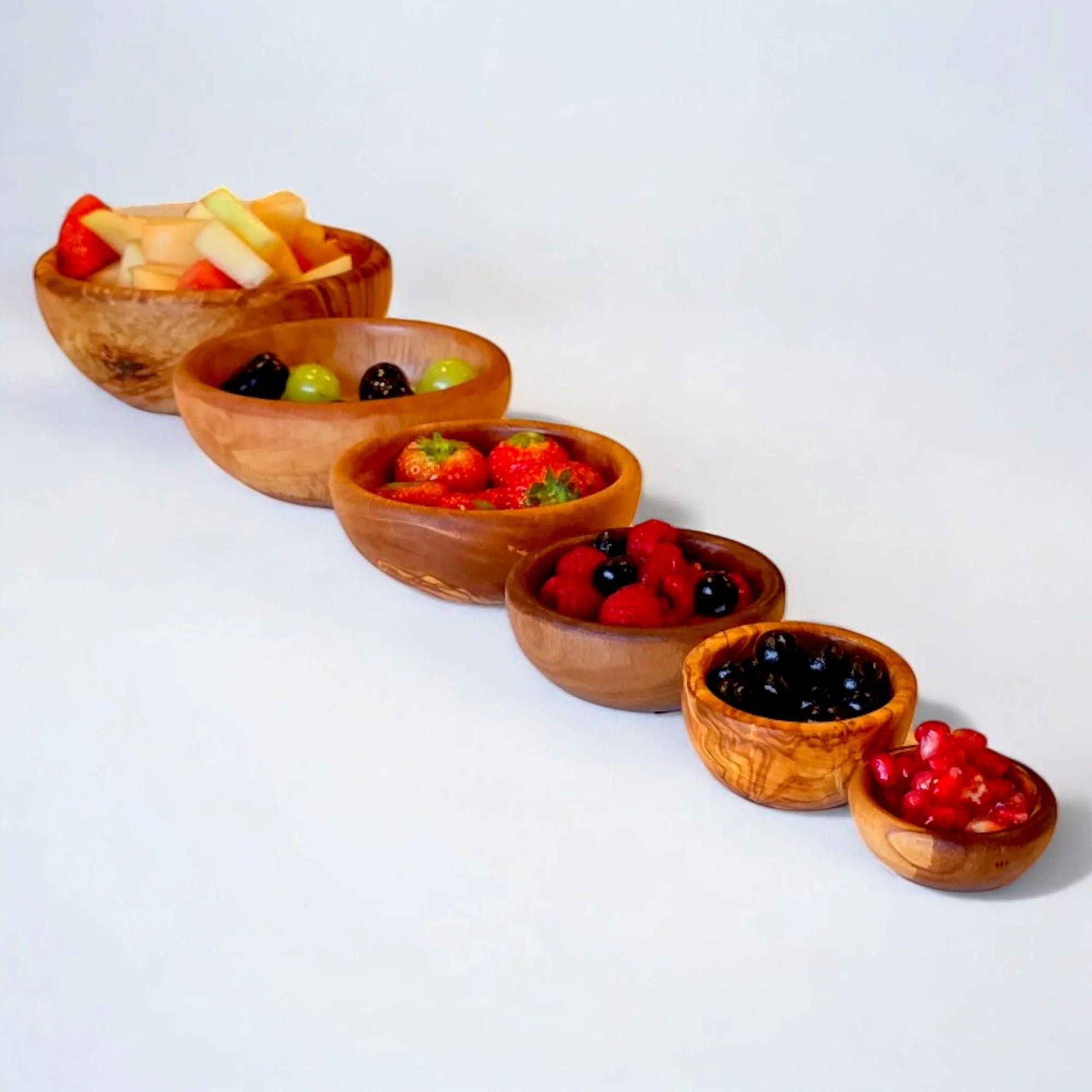 Olive wood unnamed product – handcrafted, natural design