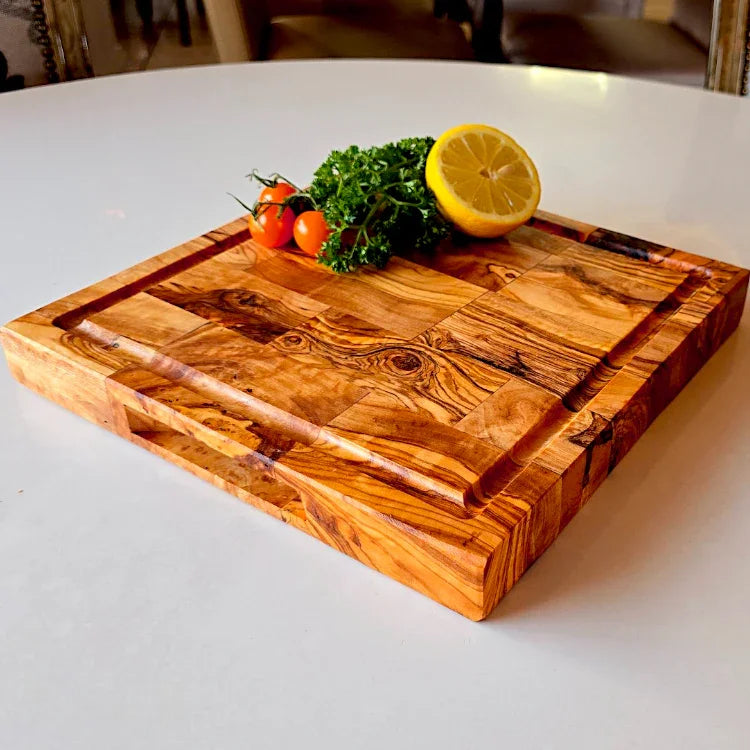 Olive wood square end grain cutting – handcrafted, natural design