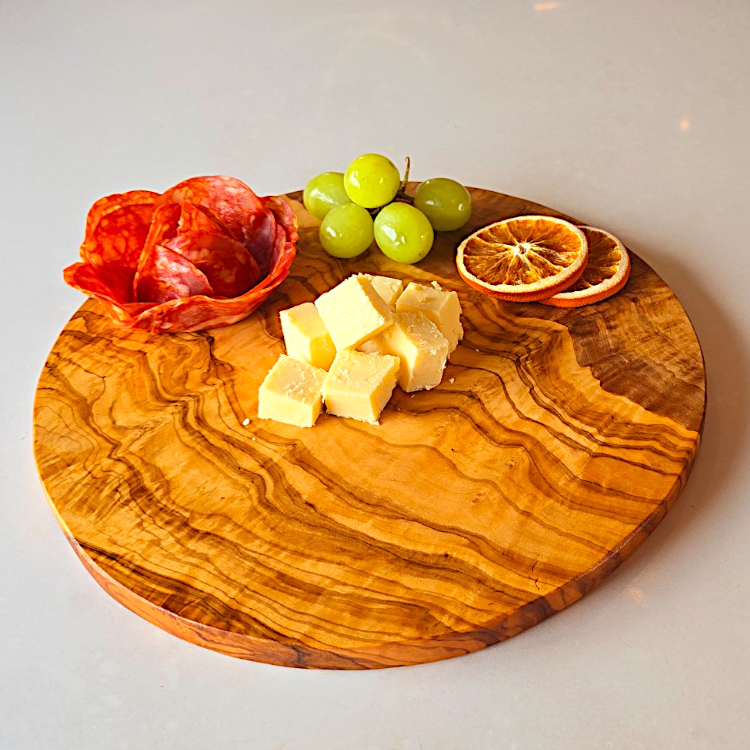 Olive Wood Round Circular Shaped Cutting Board - 20 to 40 cm