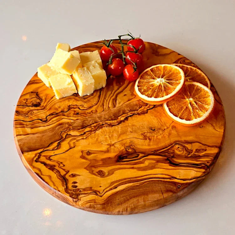 Olive wood unnamed product – handcrafted, natural design