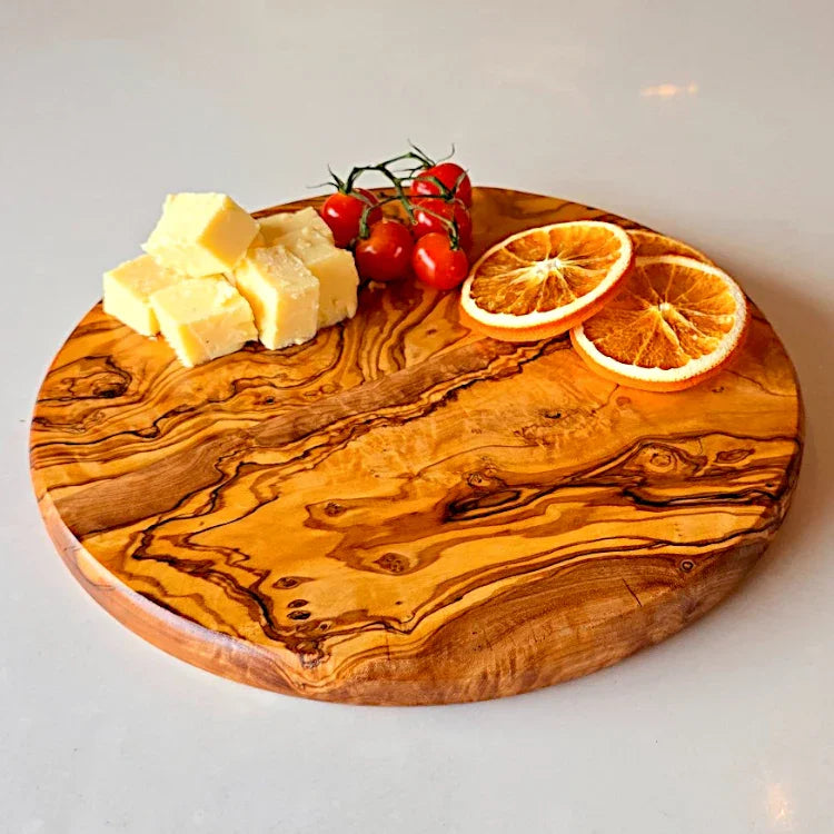 Olive wood unnamed product – handcrafted, natural design
