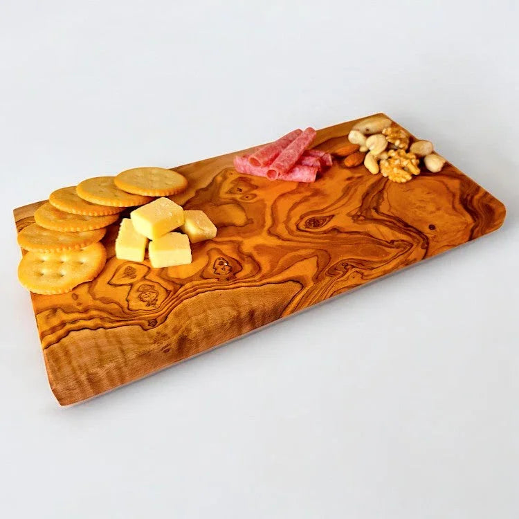 Olive wood unnamed product – handcrafted, natural design
