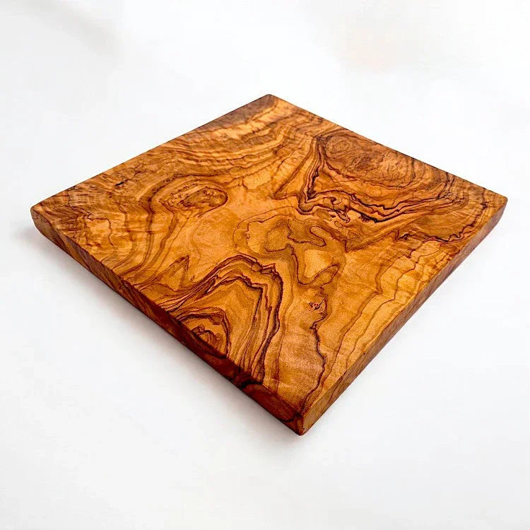 Olive wood unnamed product – handcrafted, natural design