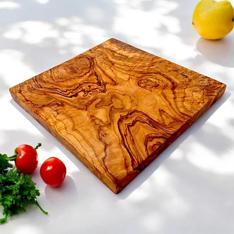 Olive wood unnamed product – handcrafted, natural design