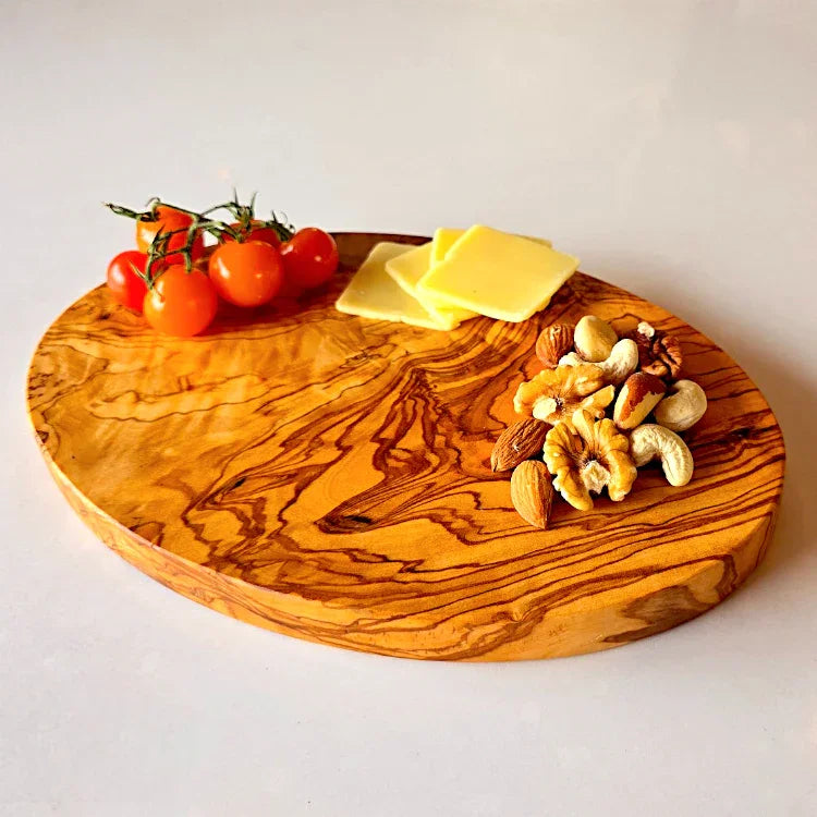 Olive wood unnamed product – handcrafted, natural design