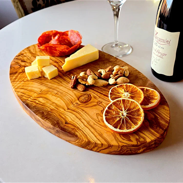 Olive wood round wooden chopping/cutting/charcuterie/cheese board – handcrafted, natural design