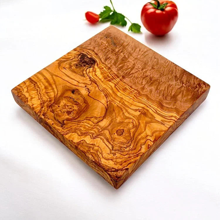 Olive wood unnamed product – handcrafted, natural design