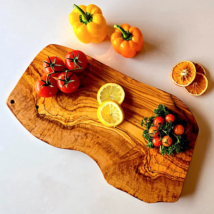 Olive wood unnamed product – handcrafted, natural design