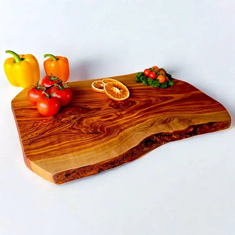 Olive wood unnamed product – handcrafted, natural design