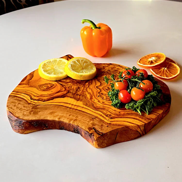 Olive wood unnamed product – handcrafted, natural design