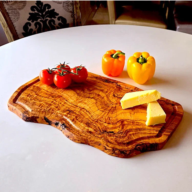Olive wood unnamed product – handcrafted, natural design