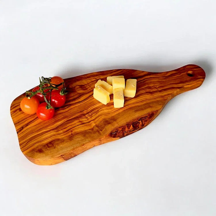 Olive wood unnamed product – handcrafted, natural design
