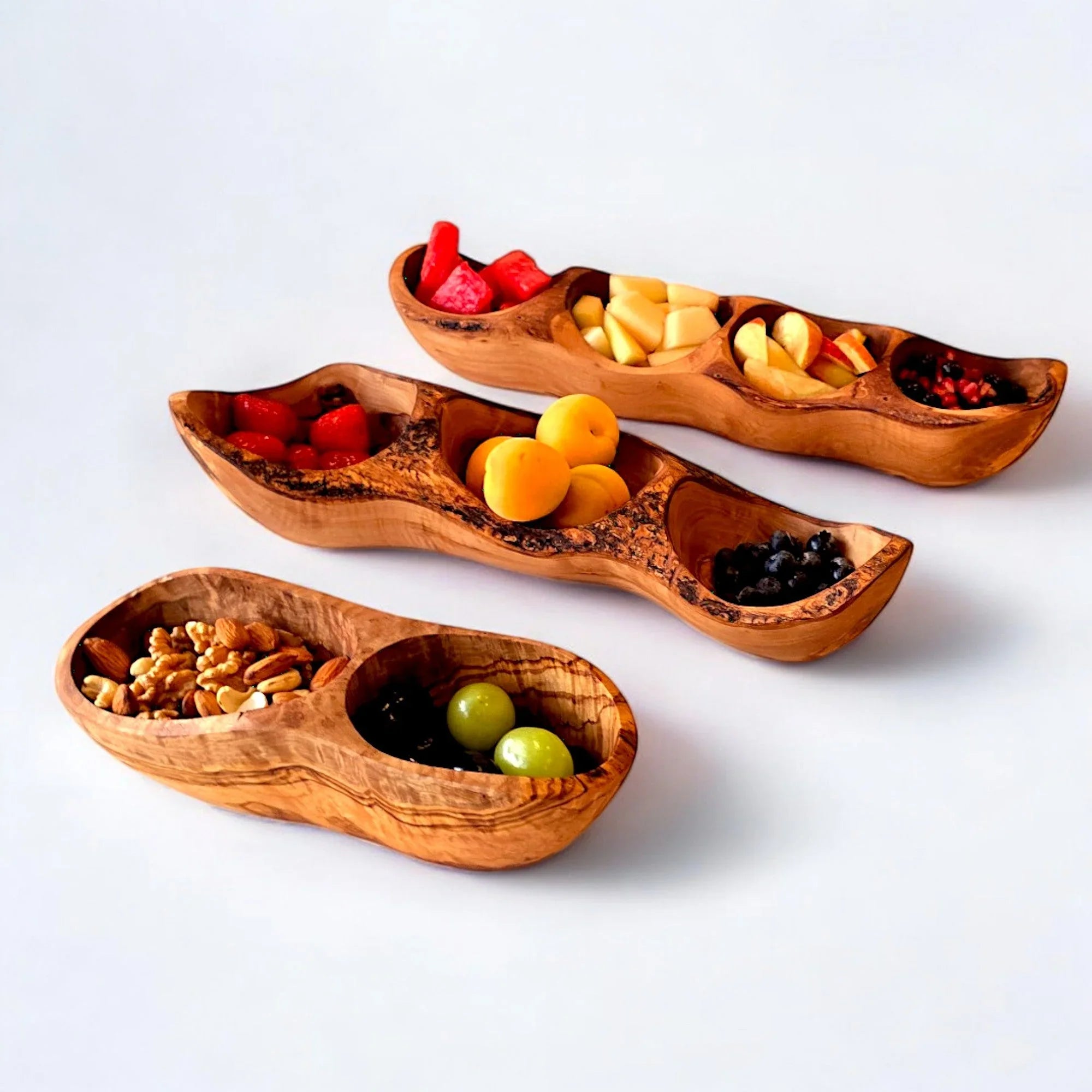 Olive wood antipasti dish 2 | – handcrafted, natural design