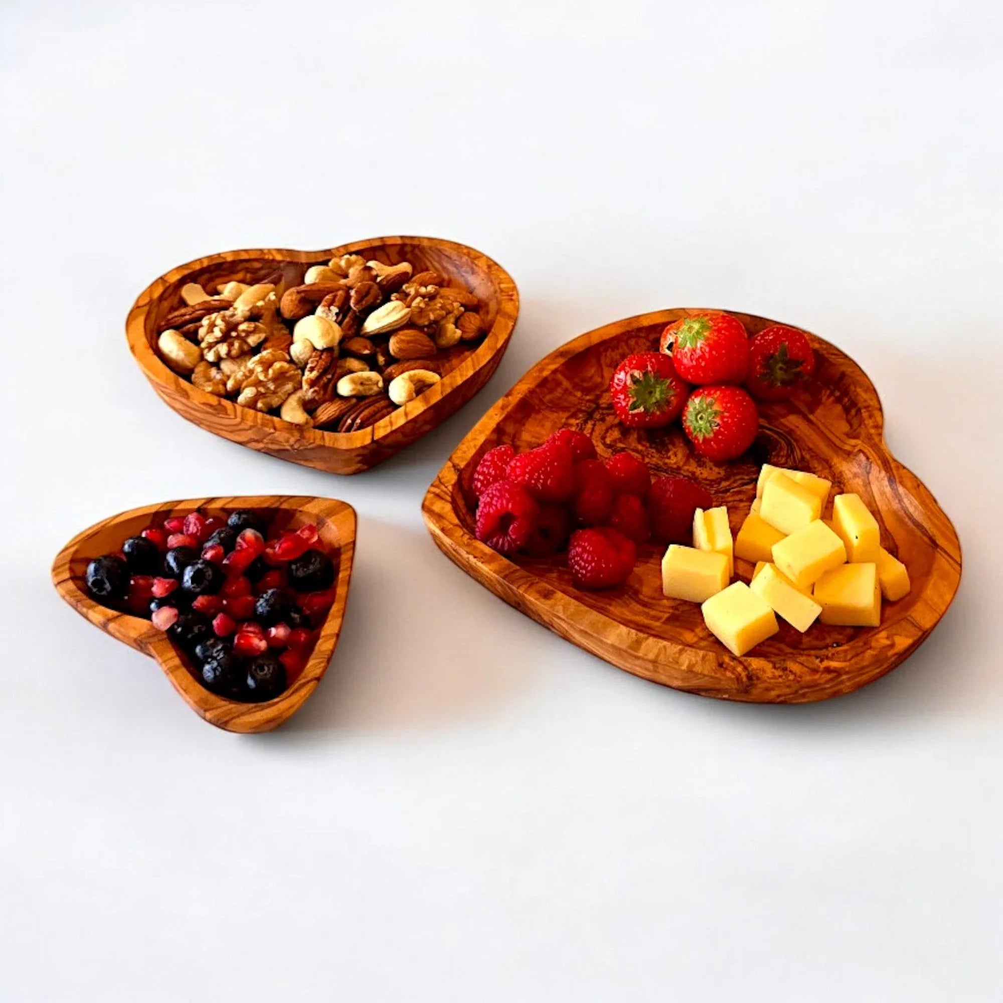 Olive wood unnamed product – handcrafted, natural design