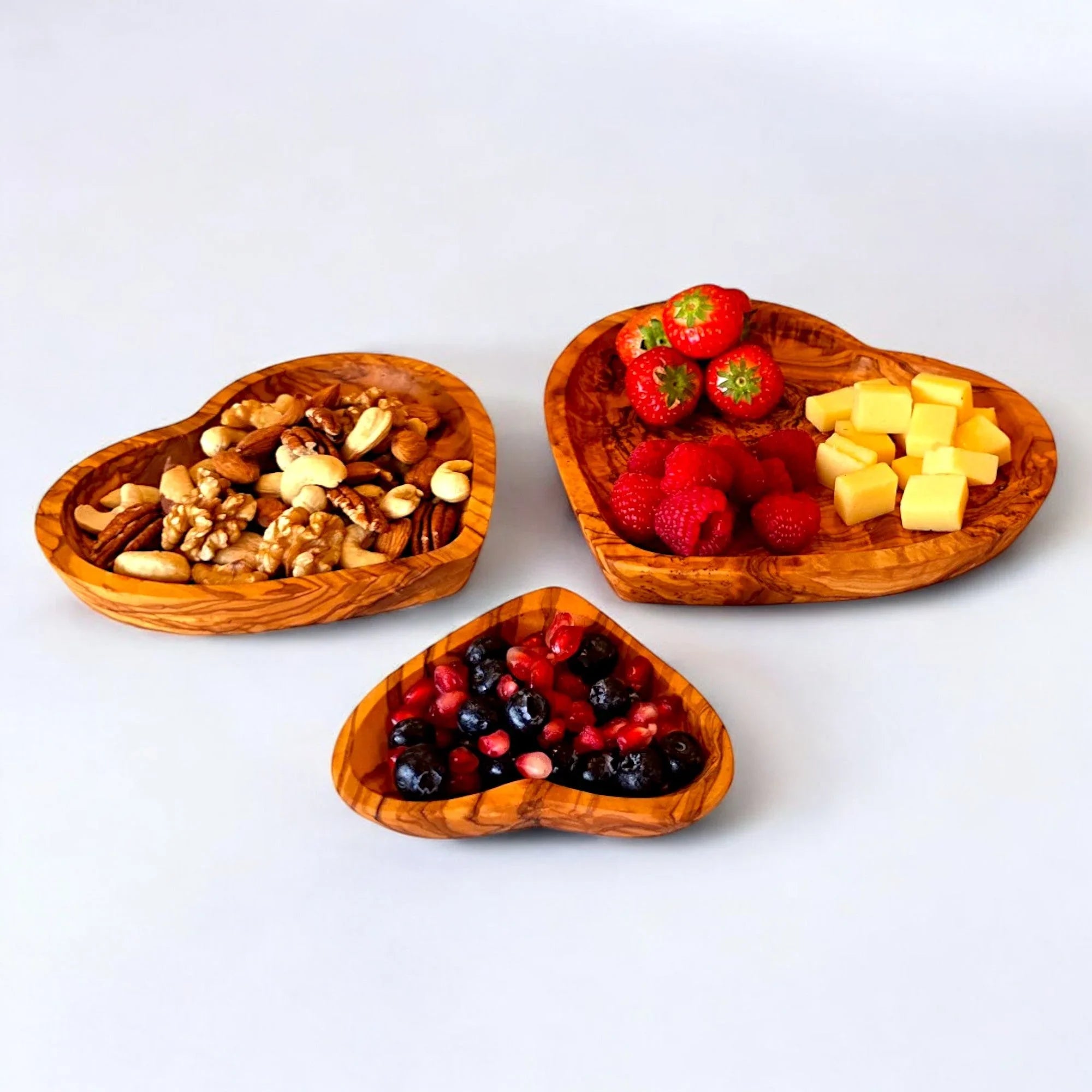 Olive wood unnamed product – handcrafted, natural design