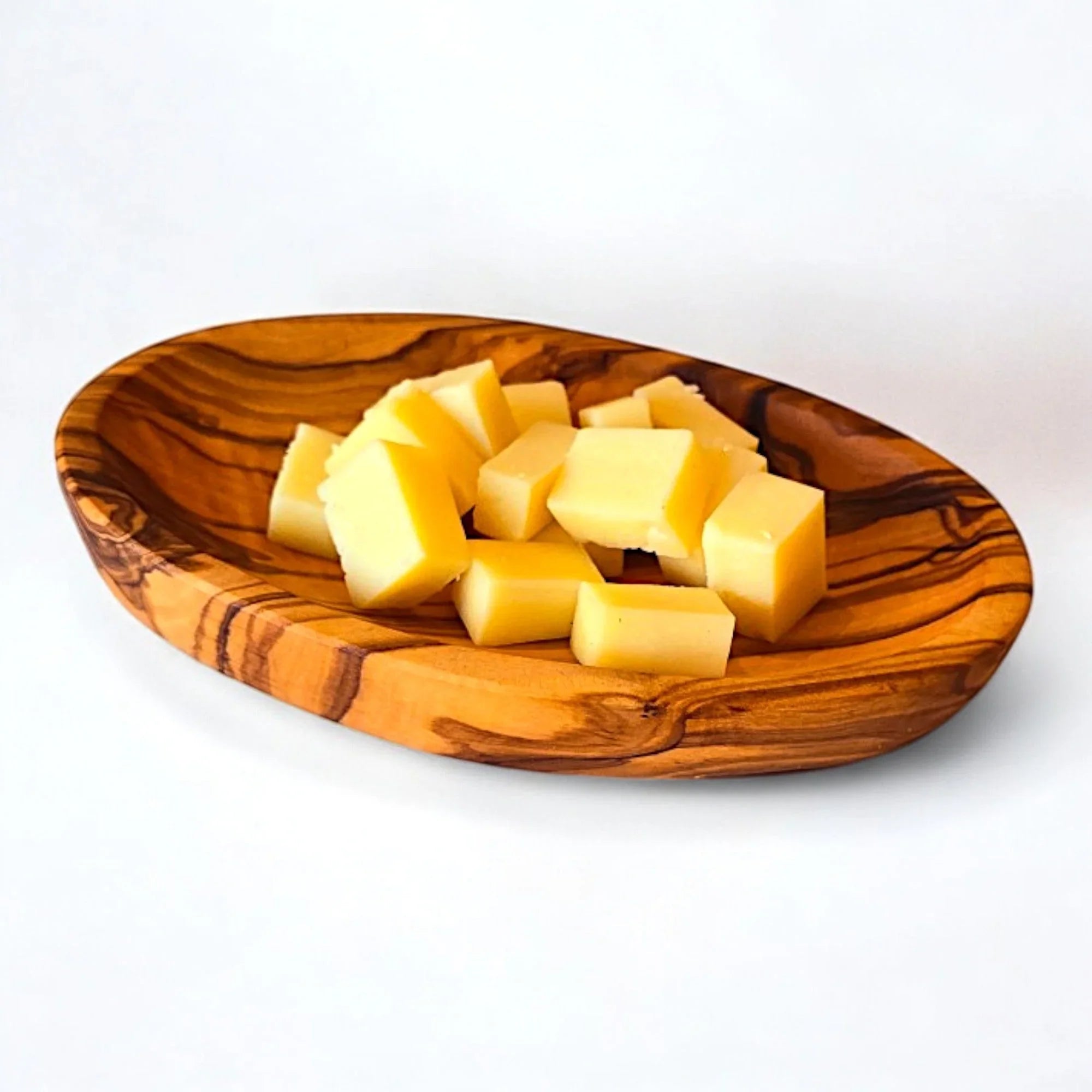 Olive wood unnamed product – handcrafted, natural design
