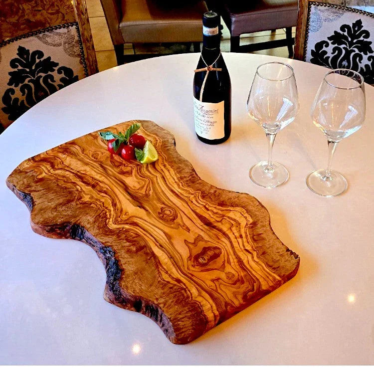 Olive wood unnamed product – handcrafted, natural design