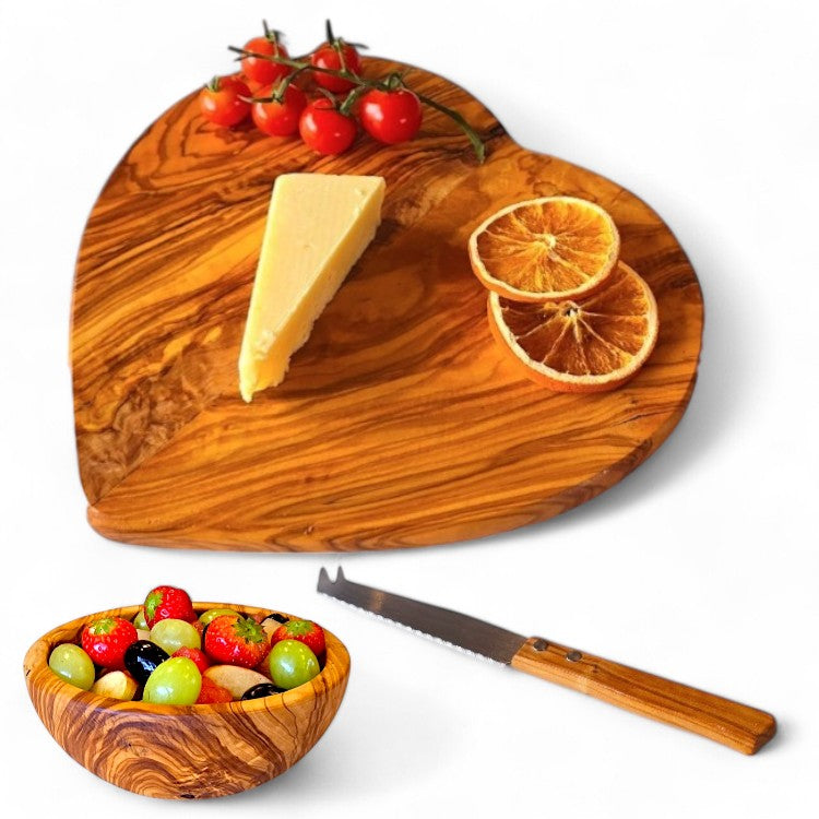 Olive Wood Set for cheese lovers, small bowl, cheese knife and mouse knife holder