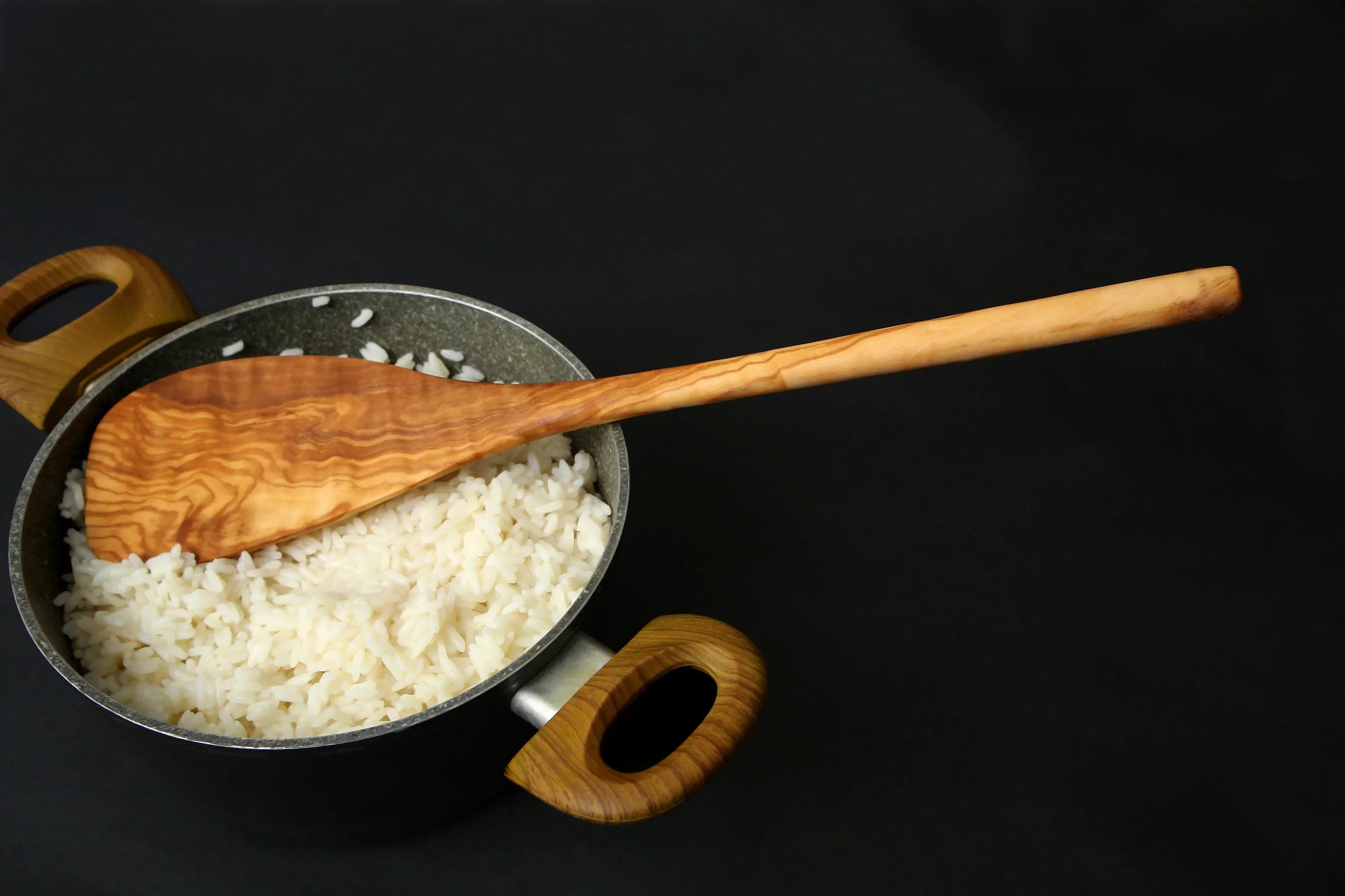Olive wood unnamed product – handcrafted, natural design