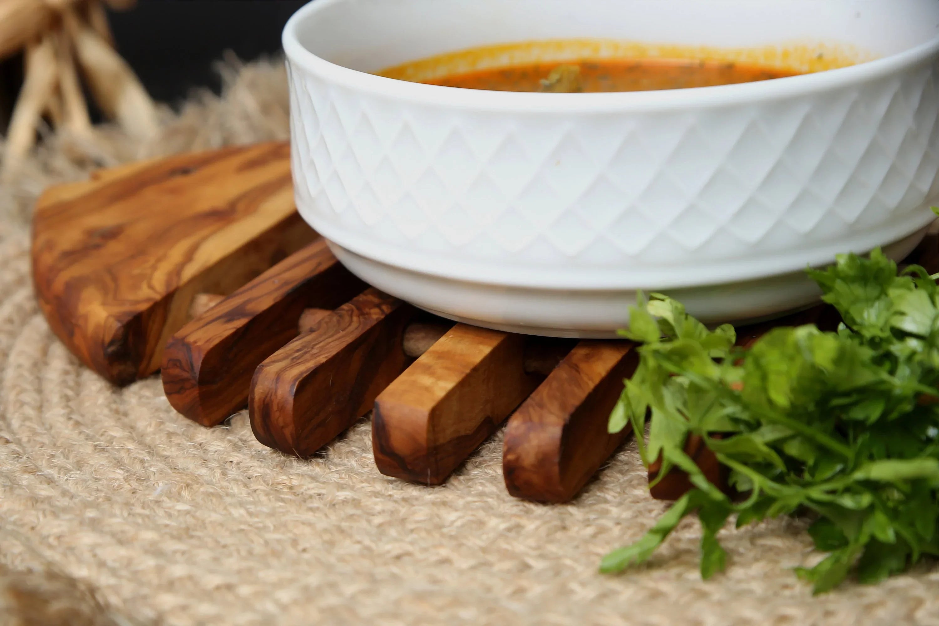 Olive wood unnamed product – handcrafted, natural design
