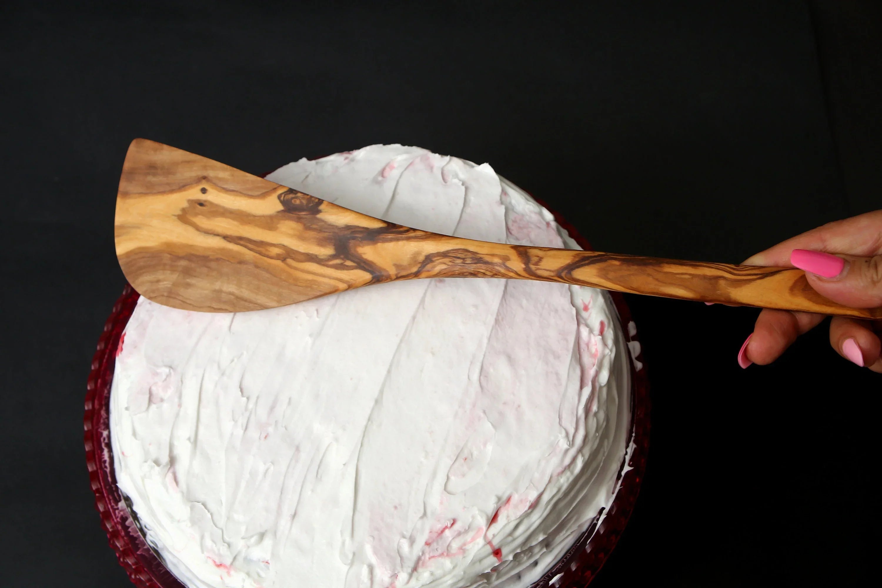 Olive wood unnamed product – handcrafted, natural design