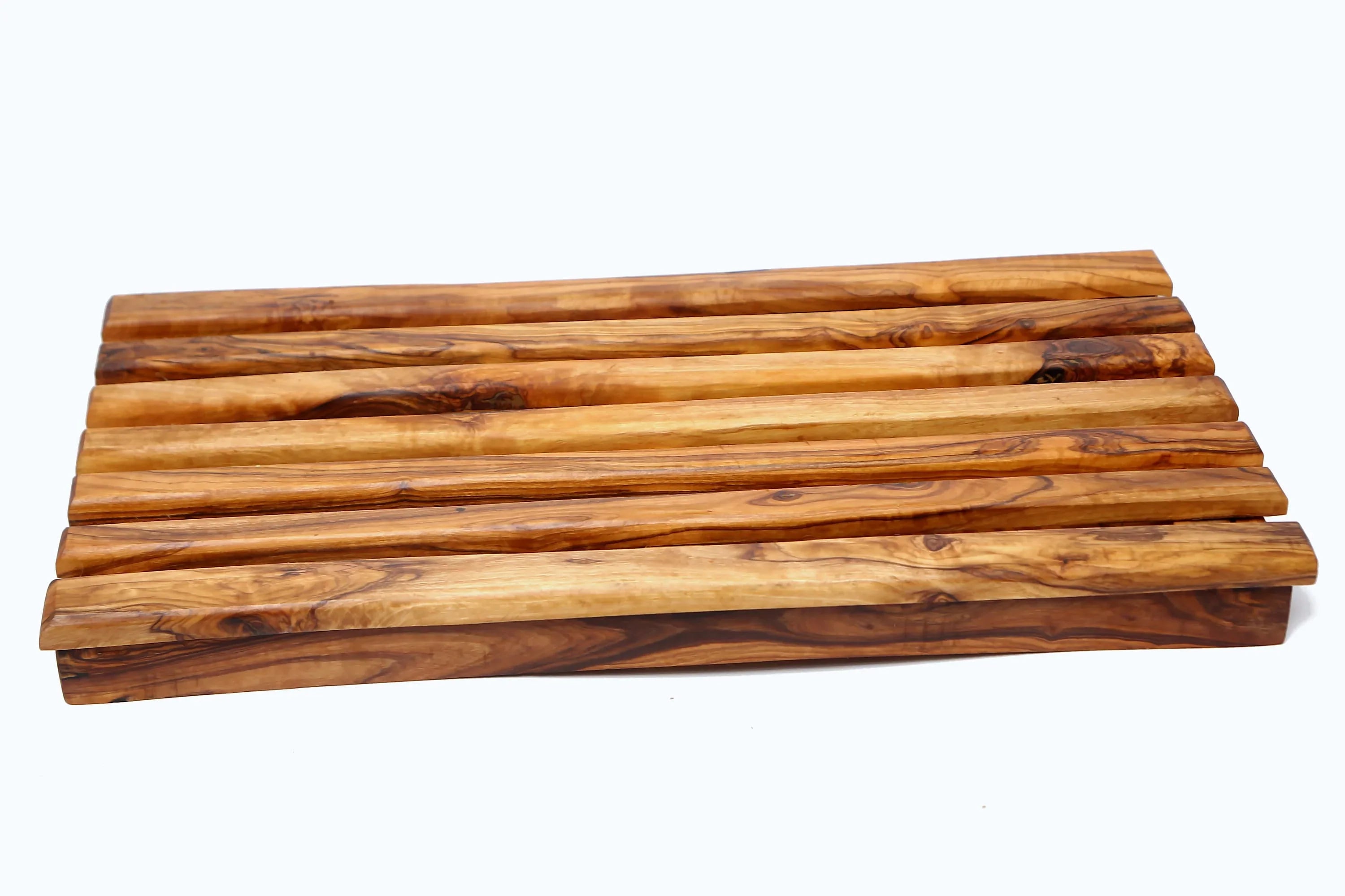 Olive wood unnamed product – handcrafted, natural design