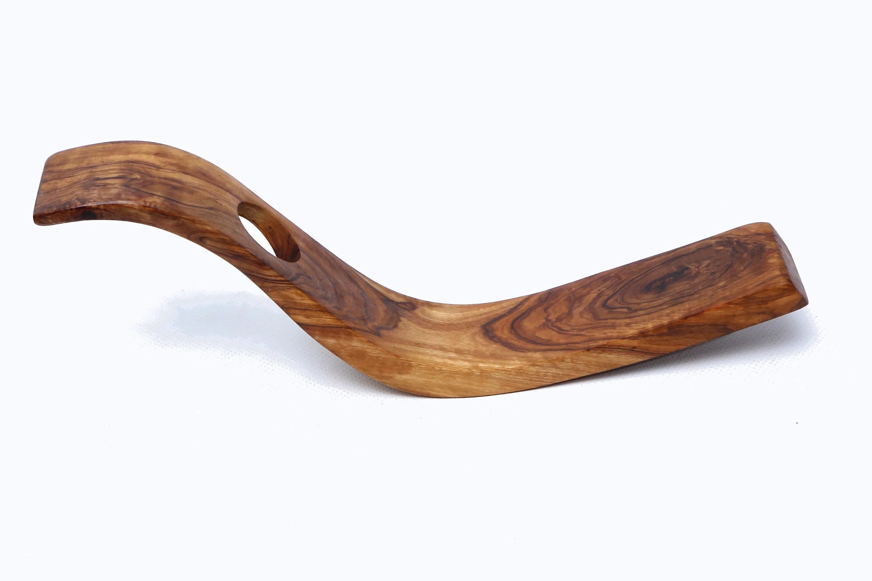 Olive wood unnamed product – handcrafted, natural design