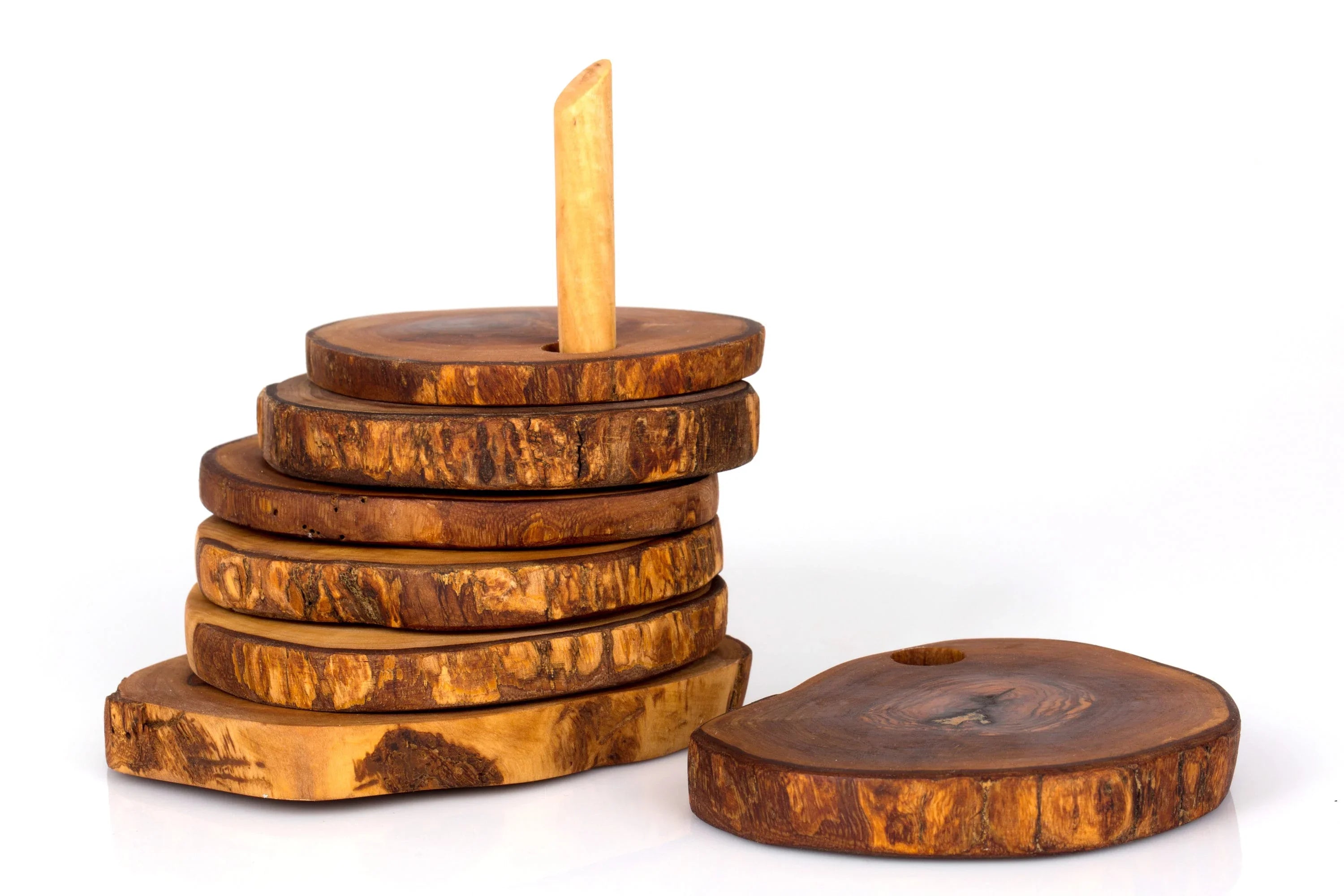 Olive wood unnamed product – handcrafted, natural design