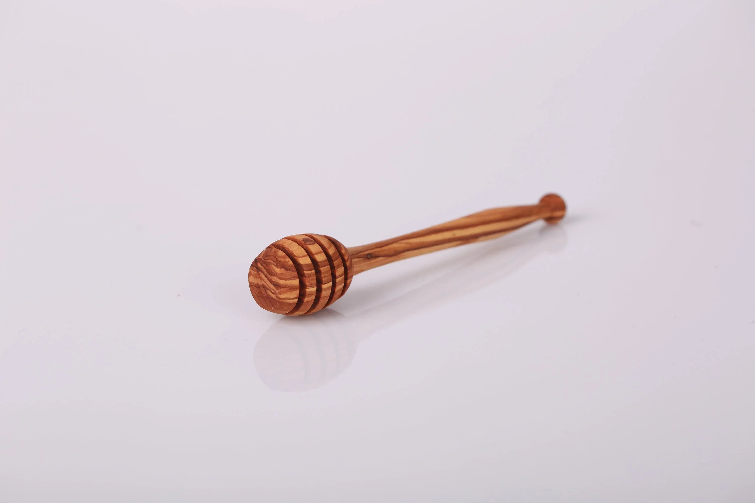 Olive wood unnamed product – handcrafted, natural design