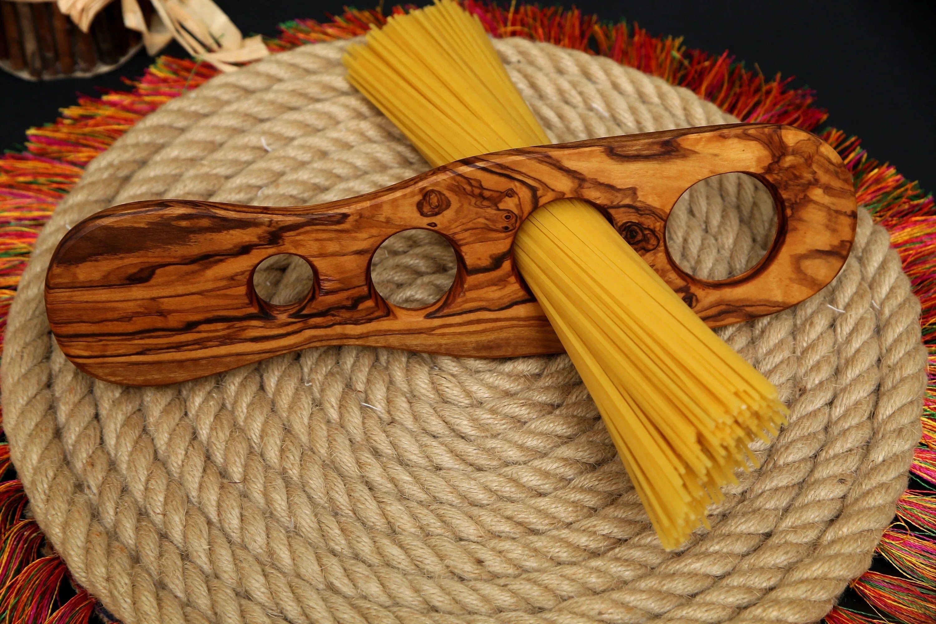 Olive wood unnamed product – handcrafted, natural design