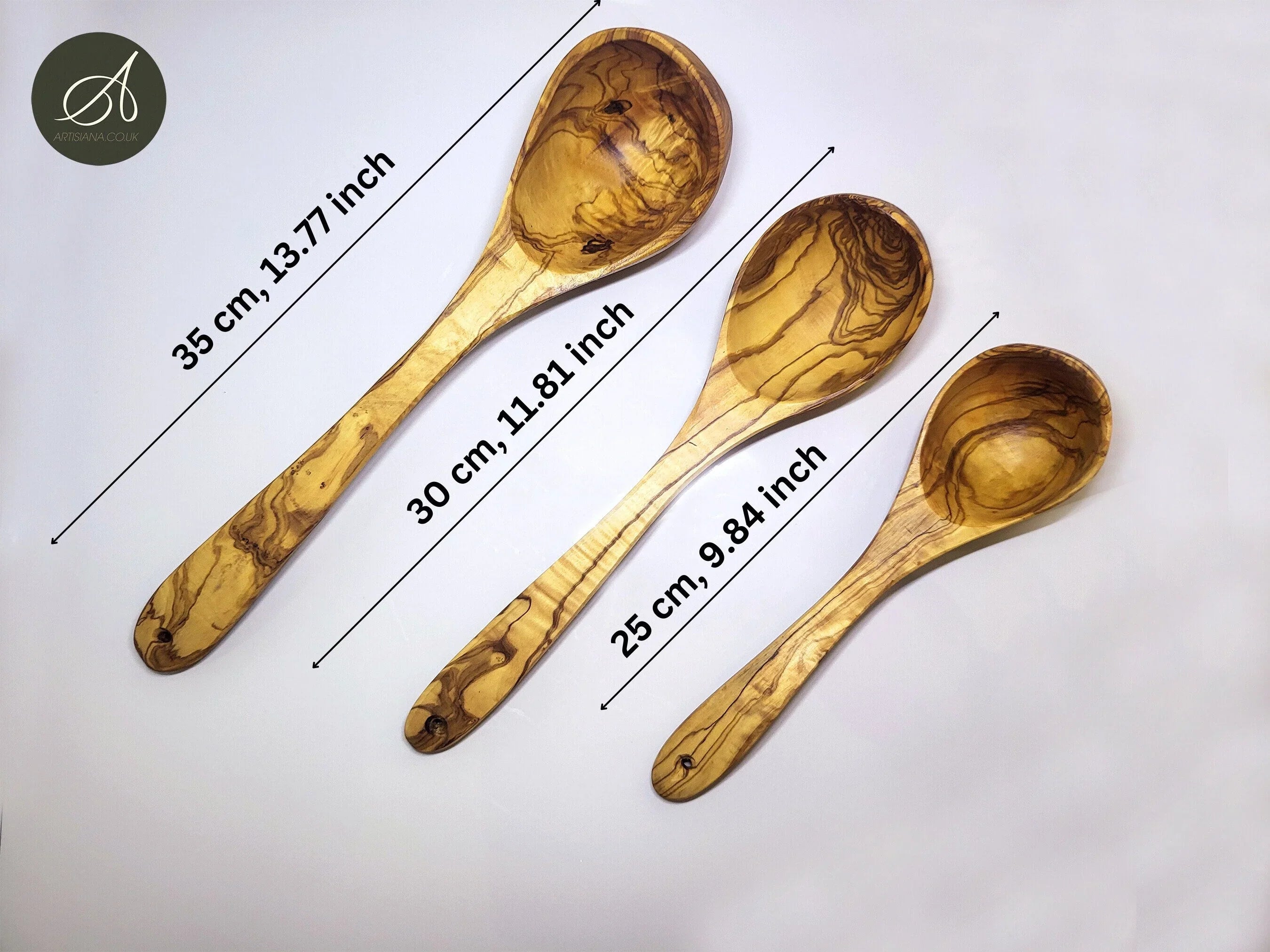 Olive wood unnamed product – handcrafted, natural design