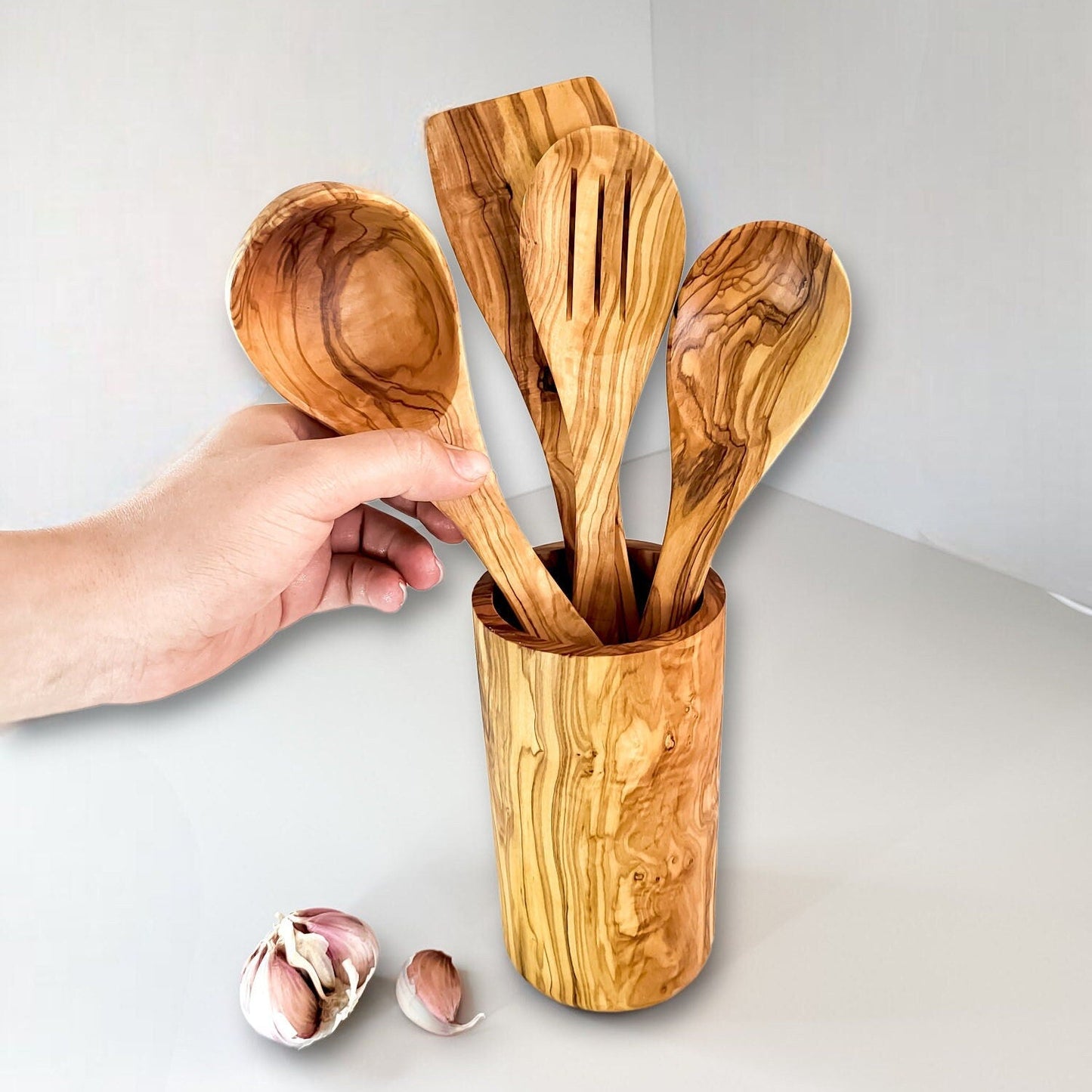 Set of 4 olive wood Kitchen Utensils and Round Utensil Holder, Kitchen Utensils, spoon, Ladle, spatula, restaurant, chef, gift