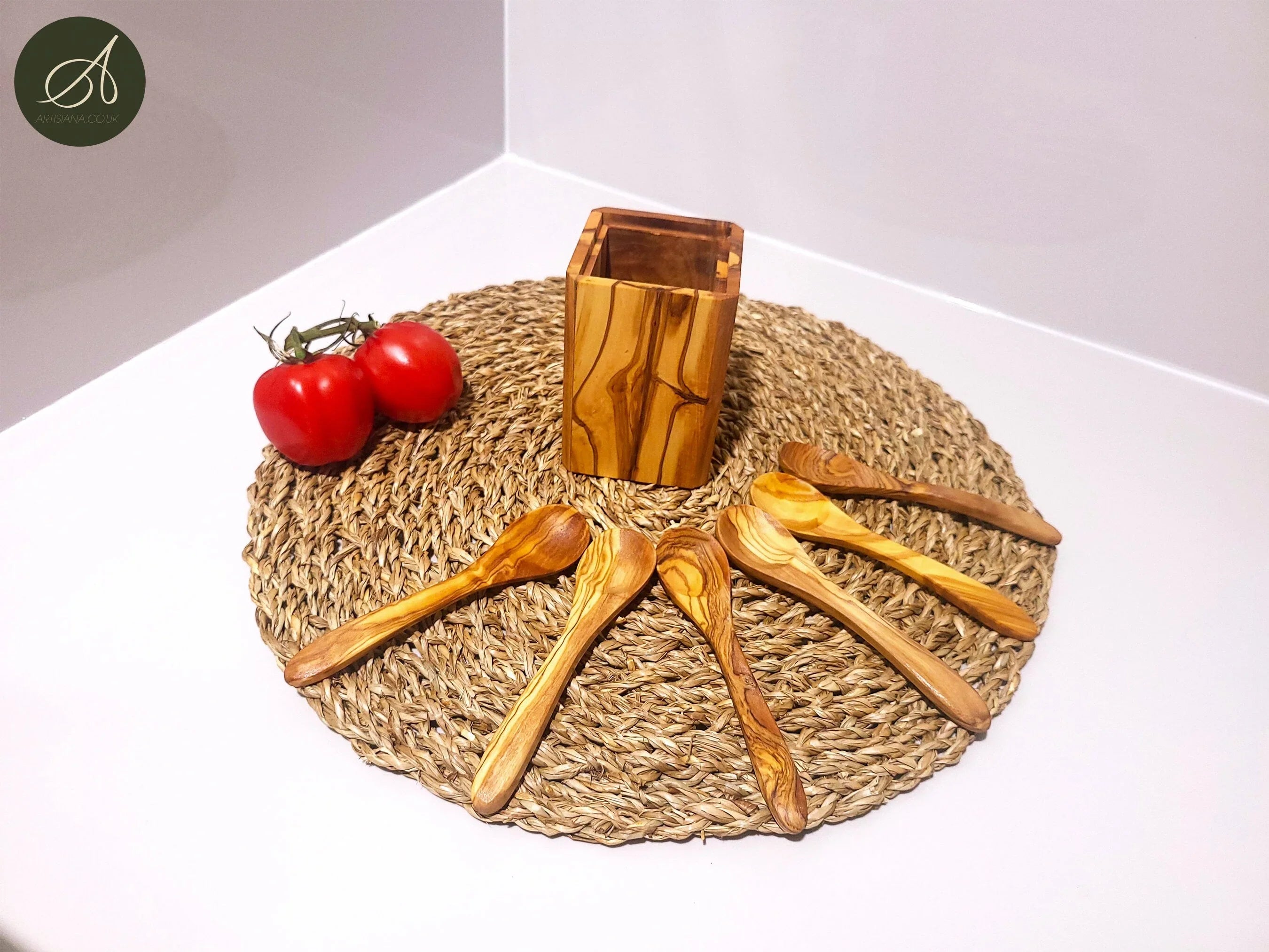Wooden utensils set, olive wood – handcrafted and natural design