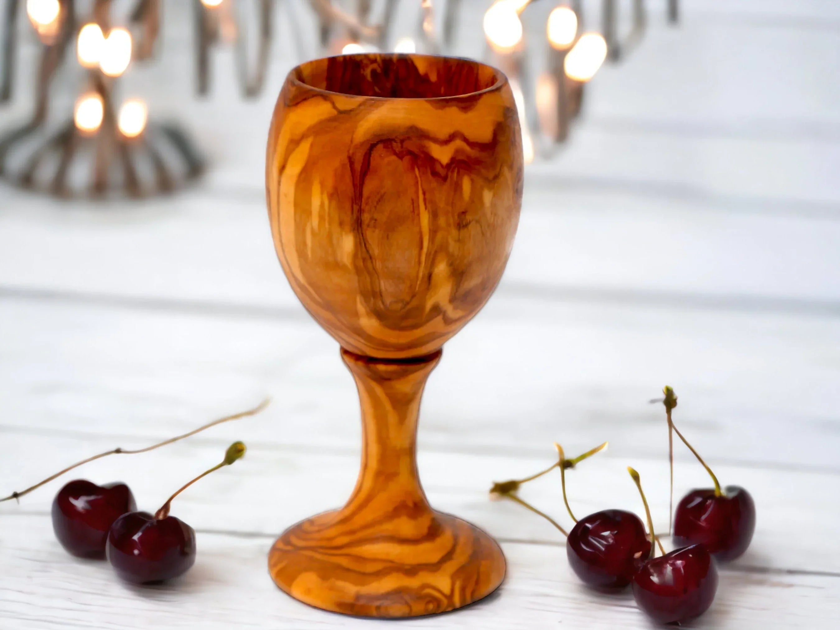 Olive wood unnamed product – handcrafted, natural design