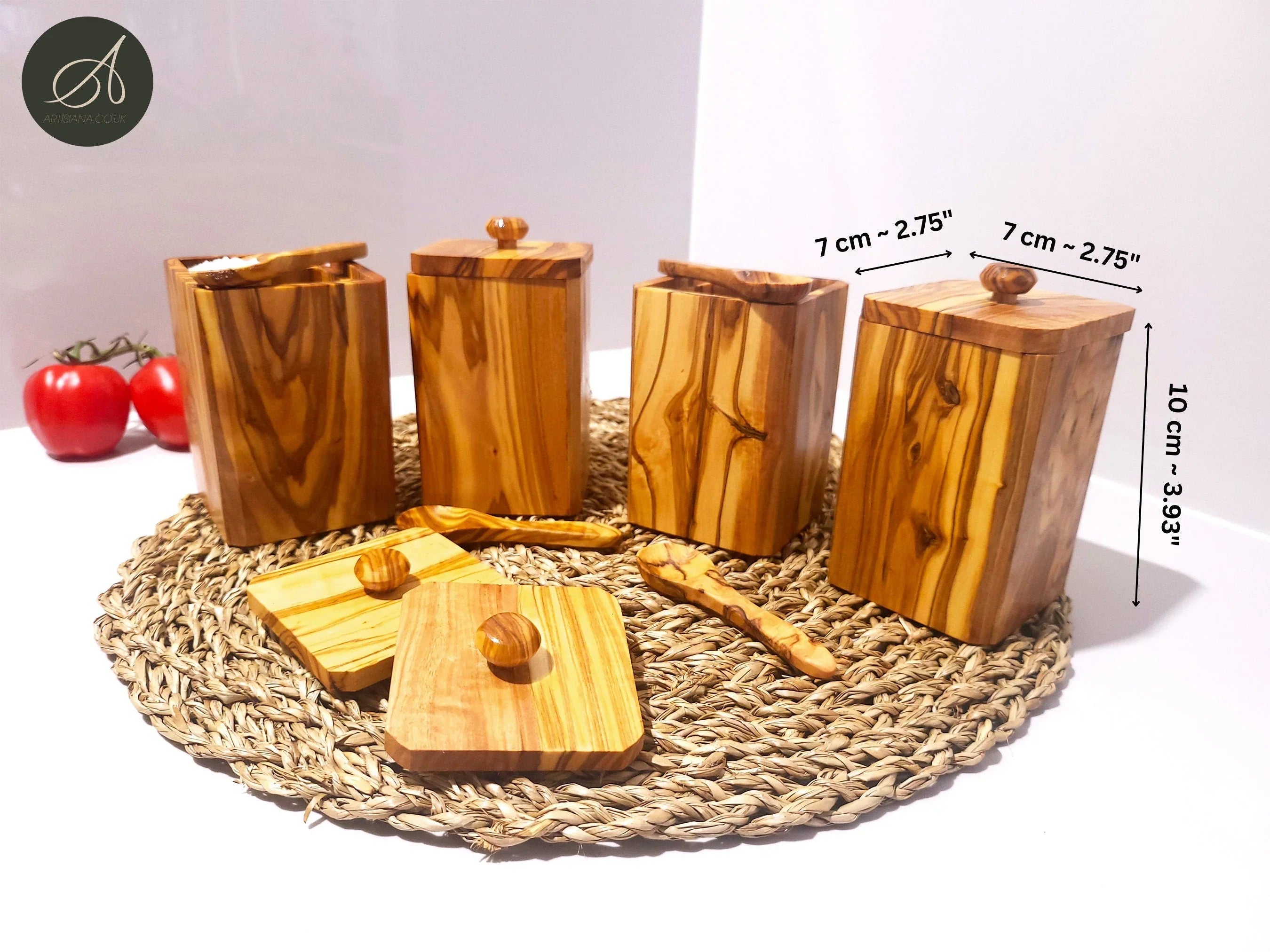 Olive wood unnamed product – handcrafted, natural design