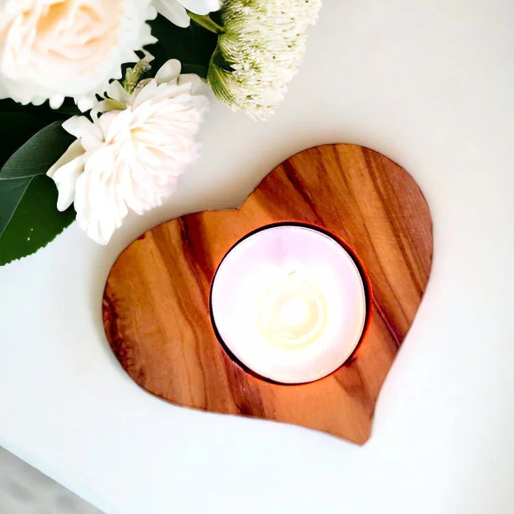 Olive wood unnamed product – handcrafted, natural design