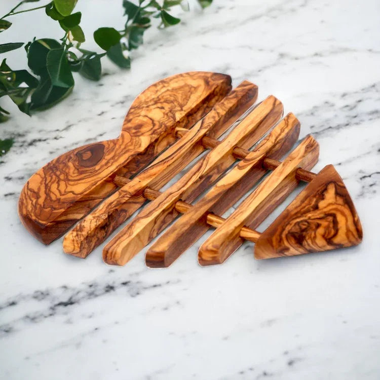 Olive wood unnamed product – handcrafted, natural design
