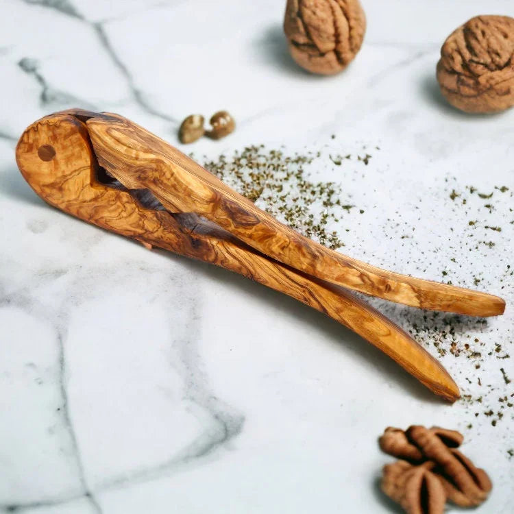 Olive wood unnamed product – handcrafted, natural design