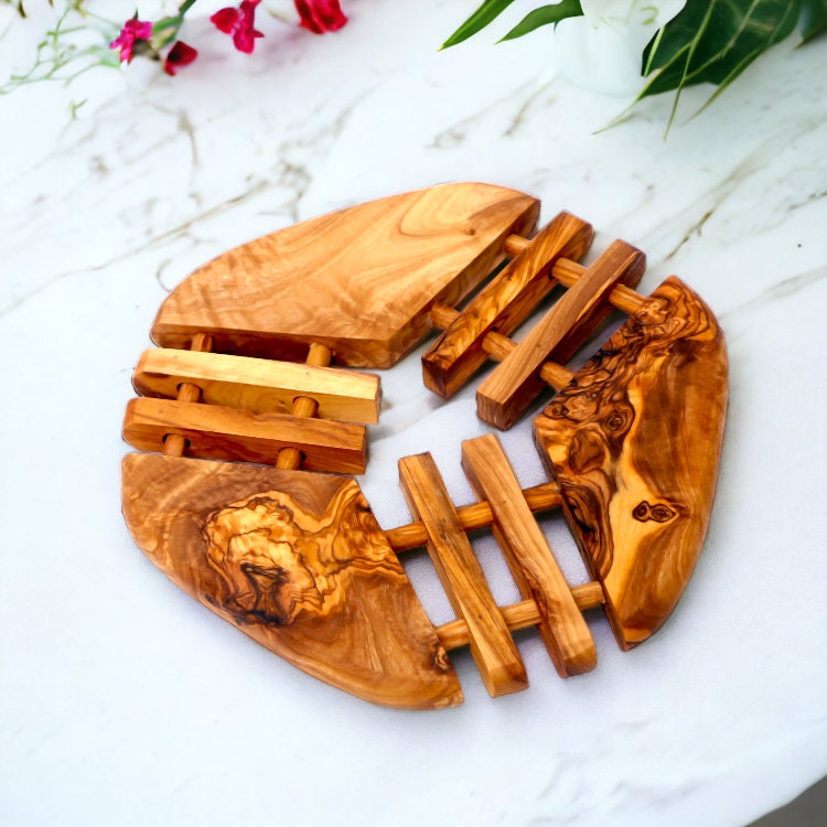 Olive Wood Apple Pan Coaster 19 cm