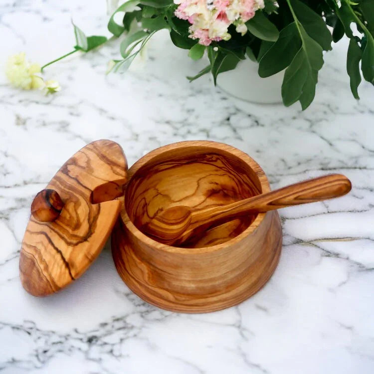 Olive wood unnamed product – handcrafted, natural design