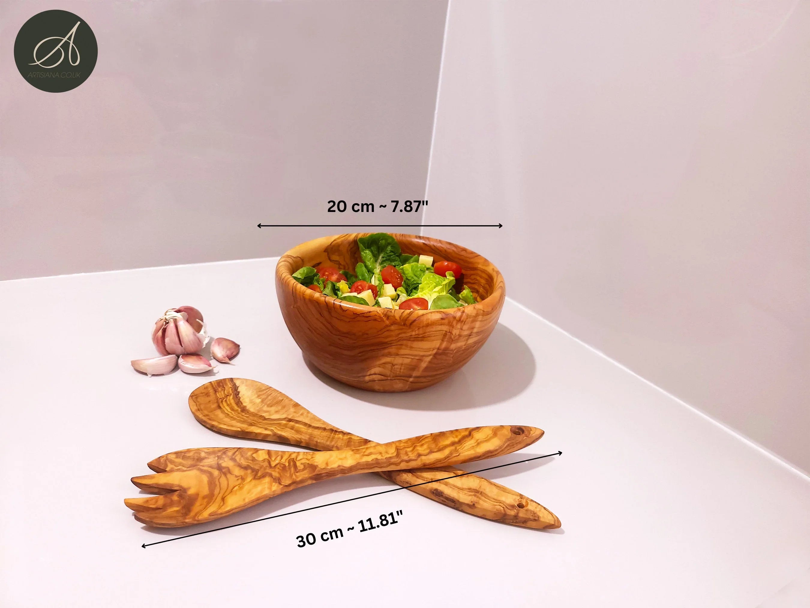 Olive wood unnamed product – handcrafted, natural design