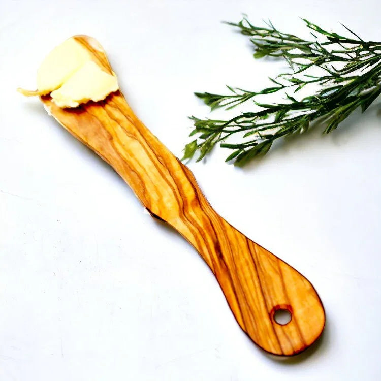 Olive wood unnamed product – handcrafted, natural design