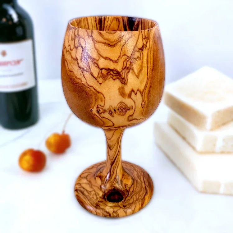 Olive wood unnamed product – handcrafted, natural design