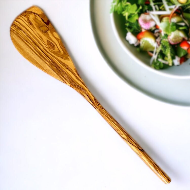 Olive Wood Curved Spatula with Round Handle 40 cm